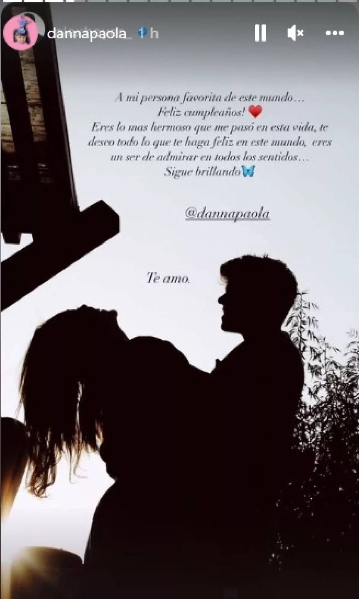 Danna Paola y Alex Hoyer