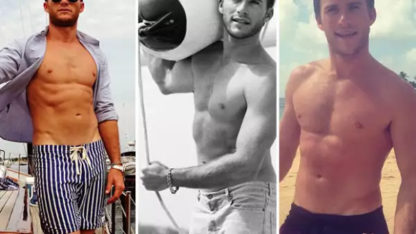 Stalkeamos al guapísimo hijo de Clint Eastwood y te contamos las 5 cosas de las que nos enteramos con tan sólo ponerle tantita atención al tipo de fotos que publica.