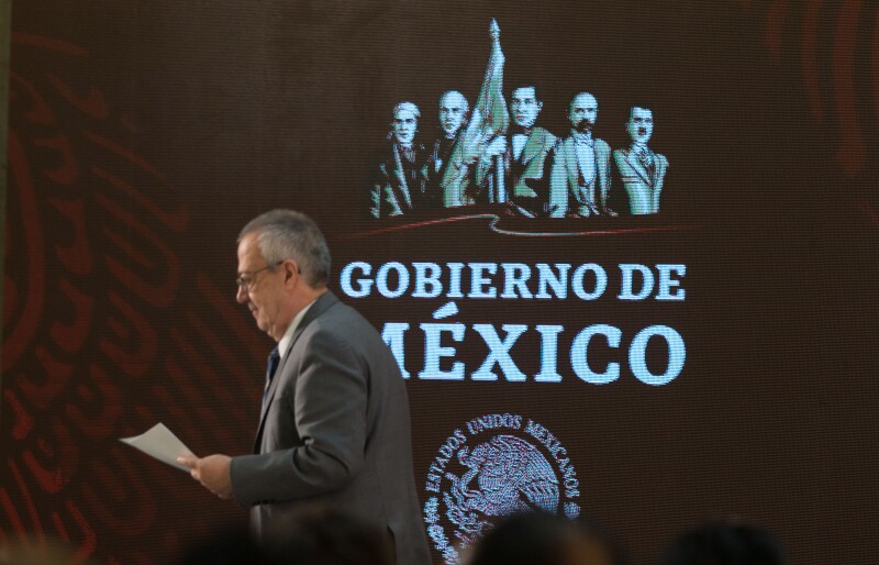 Carlos Urzúa en el PND
