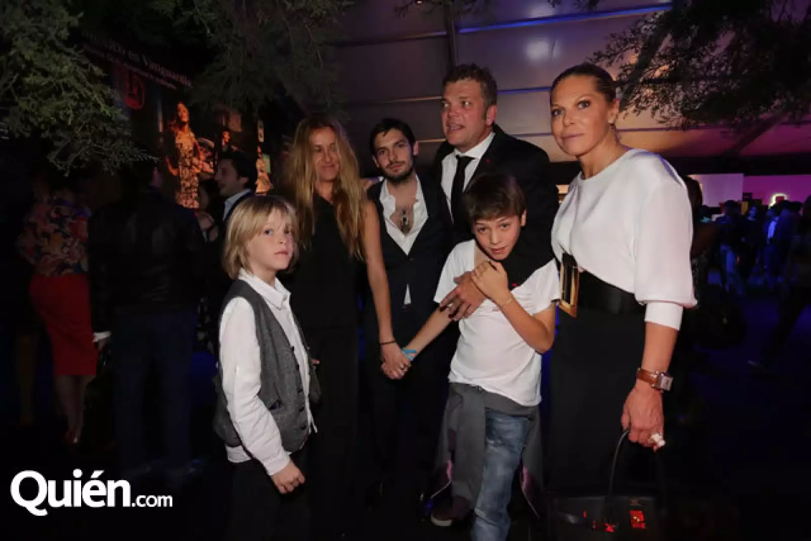 Viviana Olvera,,Adriano Olvera,Estefano Cremasco,Mauricio Olvera,Máximo Olvera,Carmen Cremasco