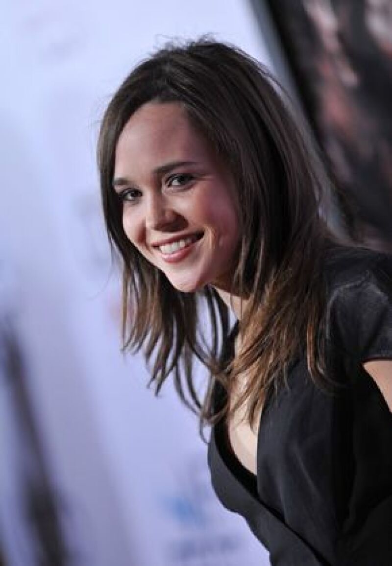 La actriz de ‘Juno’ llegó el miércoles por la tarde a la capital tapatía, por la noche acudió a una de las dos últimas funciones de la obra ‘El buen Canario’ de su amigo John Malkovich.
