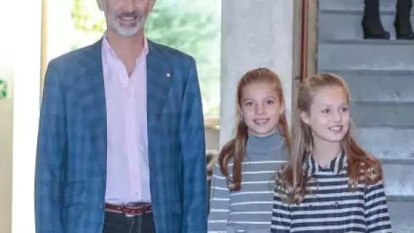 Rey Felipe, infanta Sofía y la princesa Leonor