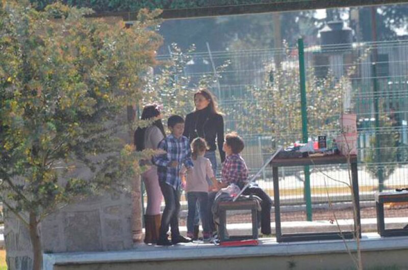 Maude publicó una fotografía del encuentro que tuvo con sus hijos.
