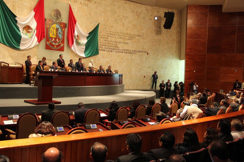 Según datos del conteo preliminar, la alianza PRI-Partido Verde contaría con mayoría legislativa en Oaxaca.