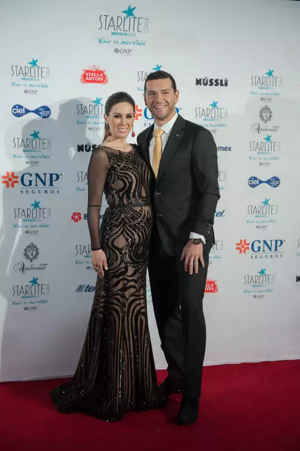 Jacky eligió para la ocasión un elegante y femenino diseño de Benito Santos.