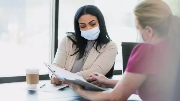 Redes de apoyo color violeta en tiempos de pandemia