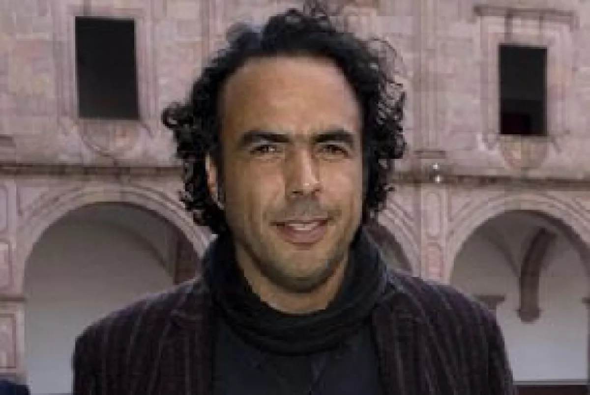 El director mexicano dijo que el amor es el eje de 'Biutiful', además de que redactó su historia con el astro español Javier Bardem en mente.