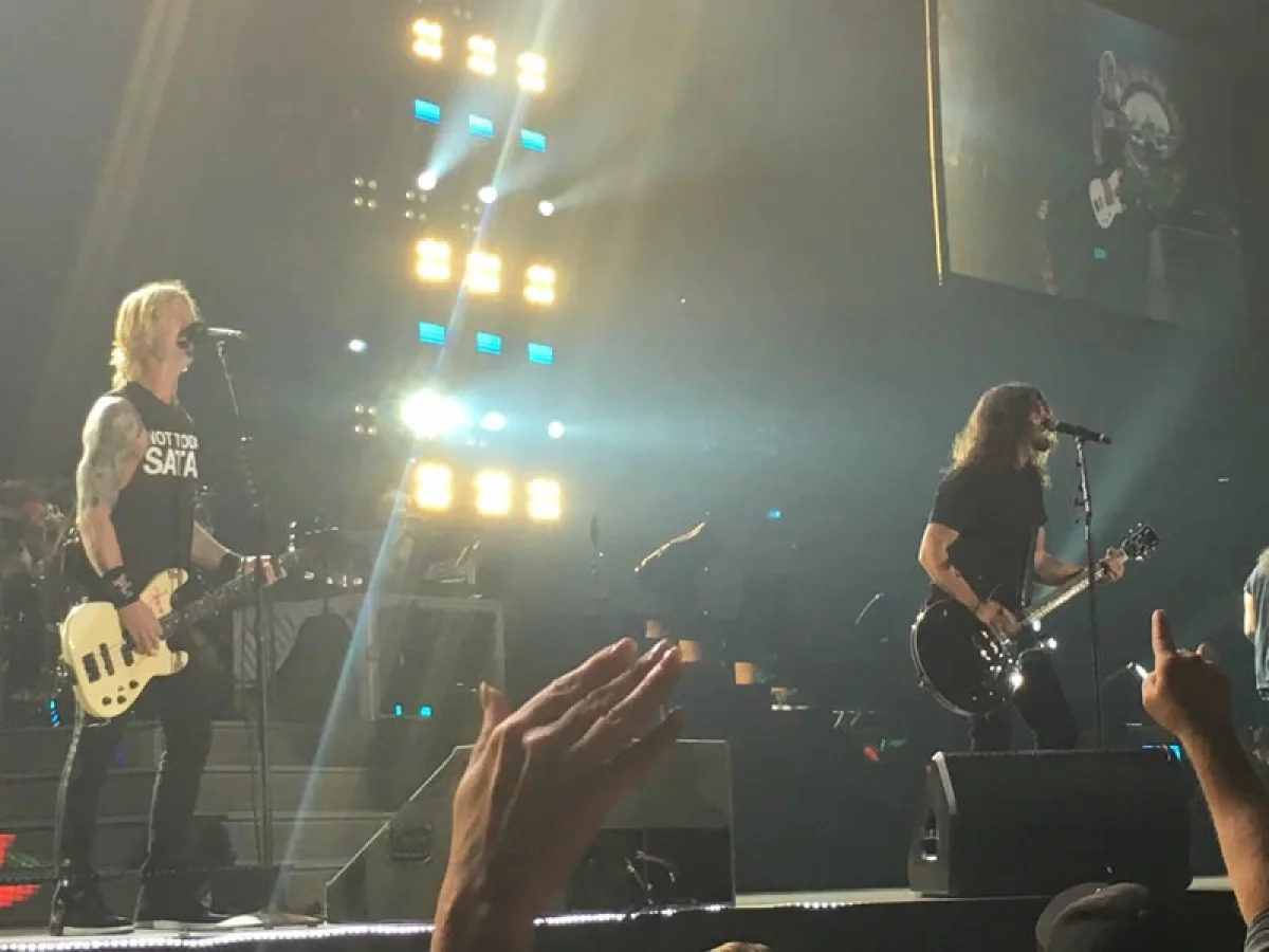 Guns y Grohl