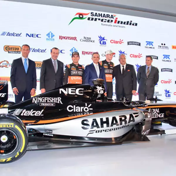 Carlos Slim Domit,Francisco Maza,Checo Pérez,Miguel Ángel Mancera,Nico Hulkenberg,Vijay Mallya y Alejandro Soberón.