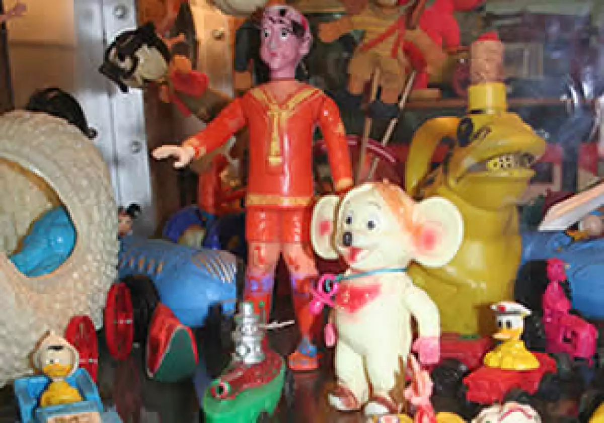 El Museo del Juguete Antiguo de México (Mujam), ubicado en el Distrito Federal, exhibe alrededor de 4,000 piezas de compañías que, entre 1910 y 1980, manufacturaron juguetes de latón y cartón. (Foto: Olga Fabila)