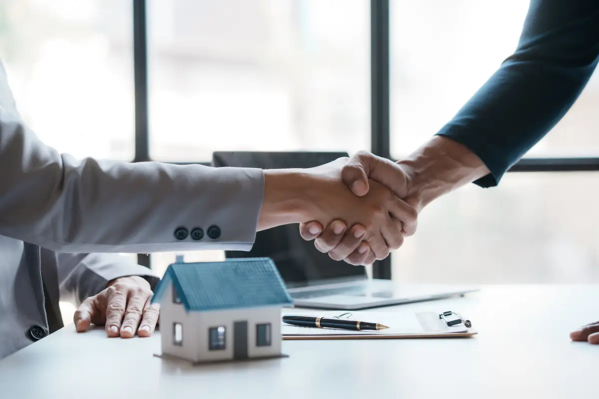 Ya podrás unir tu crédito Fovissste con un familiar o pareja para comprar vivienda