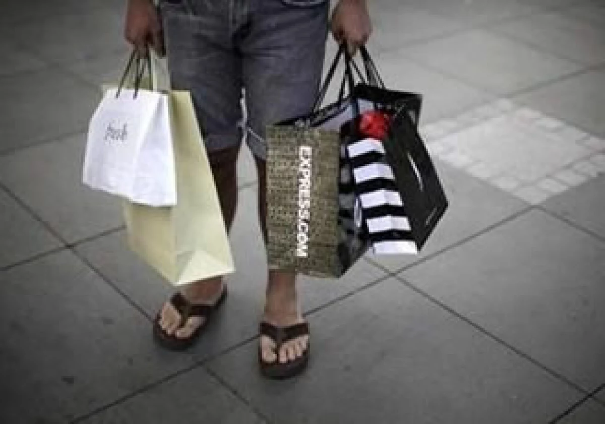 Las ventas al menudeo en octubre subirán un mínimo de 2.5%, prevén expertos. (Foto: Reuters)