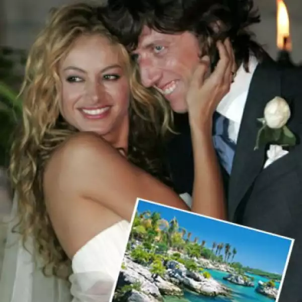 Paulina Rubio y Nicolás Vallejo-Nájera "Colate", pasaron la luna de miel en México, en la Riviera Maya, donde también fue la boda.