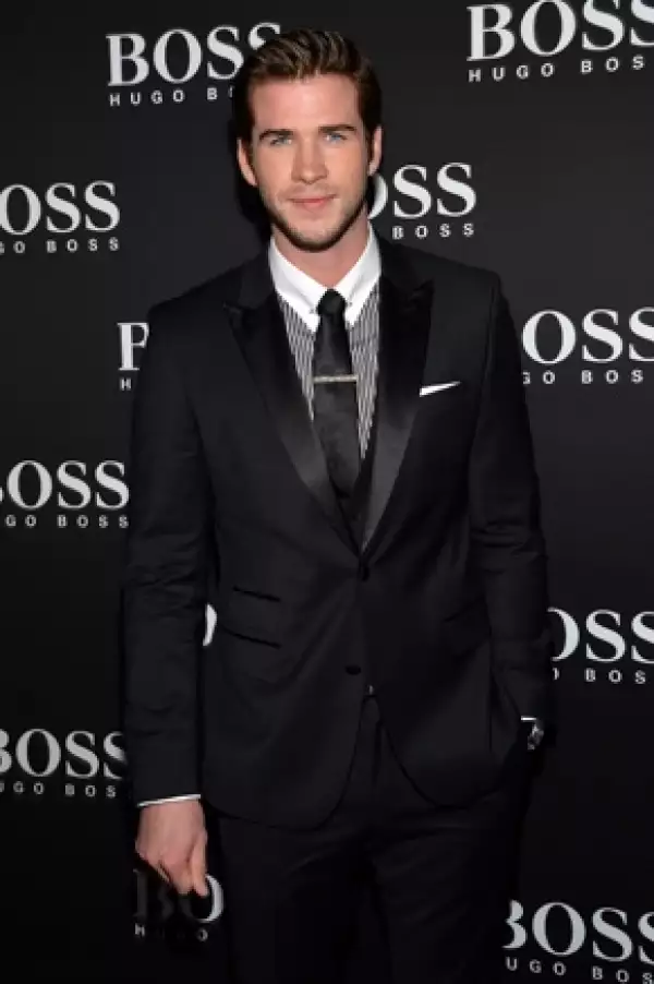 Liam Hemsworth no ha regresado a casa de Miley.