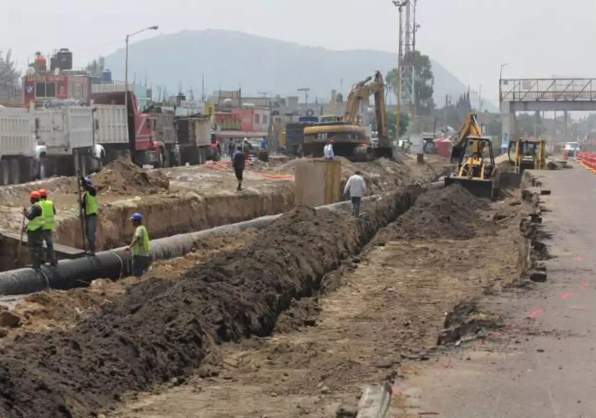 Trabajadores de autopista