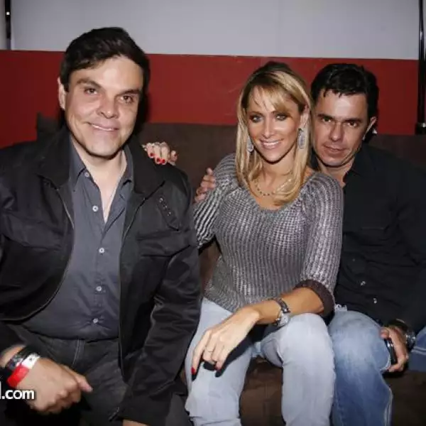 Jessie Cervantes,Inés Sainz,Héctor Pérez Rojano
