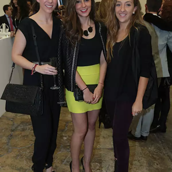 Nieves Velazco,Ireri Hernandez,Marimar Velazco