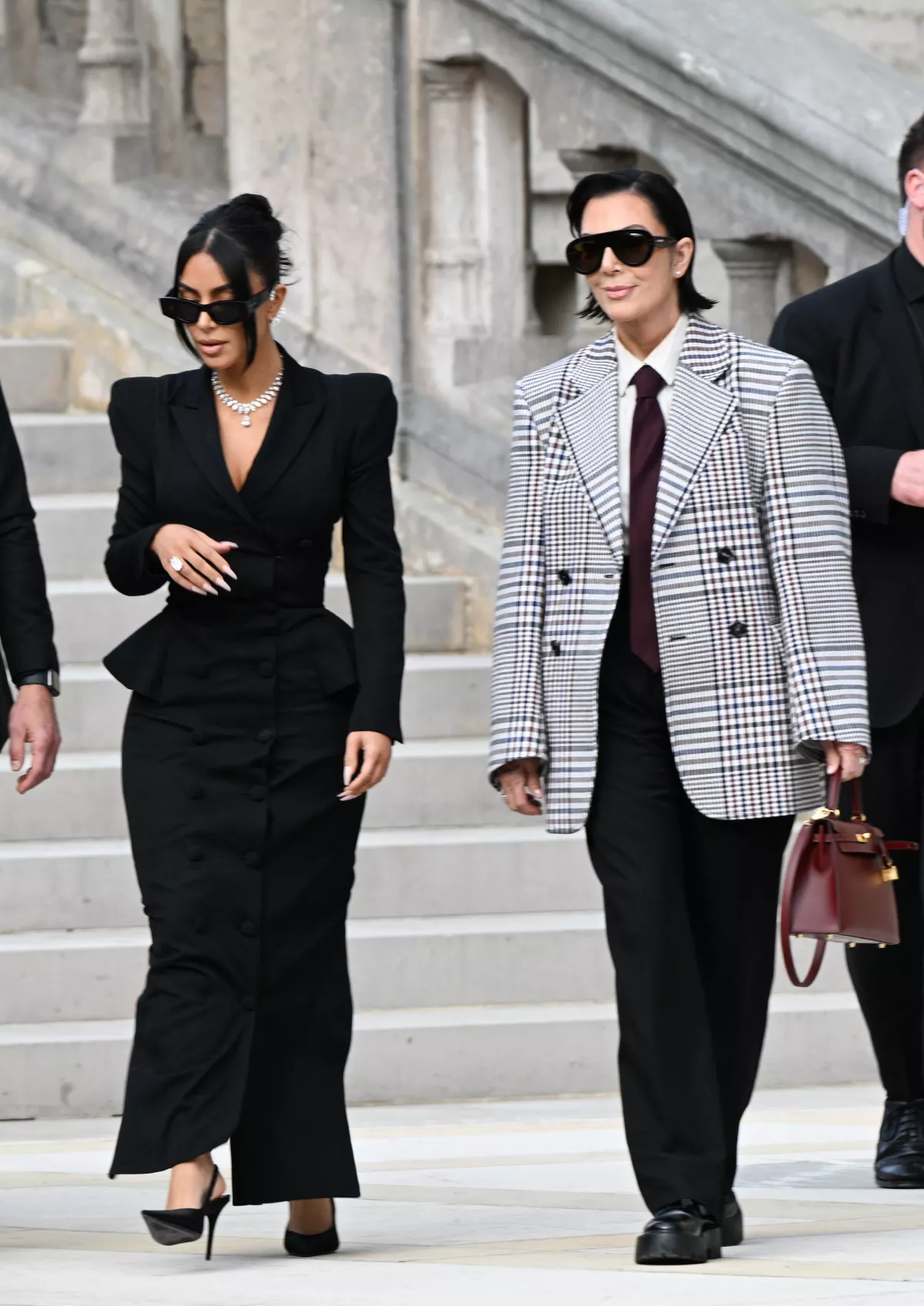 kris-jenner-facelift