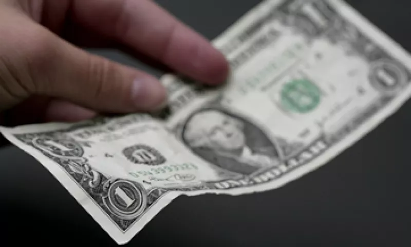 A la compra, el dólar se ubica en 16.75 pesos. (Foto: Getty Images)
