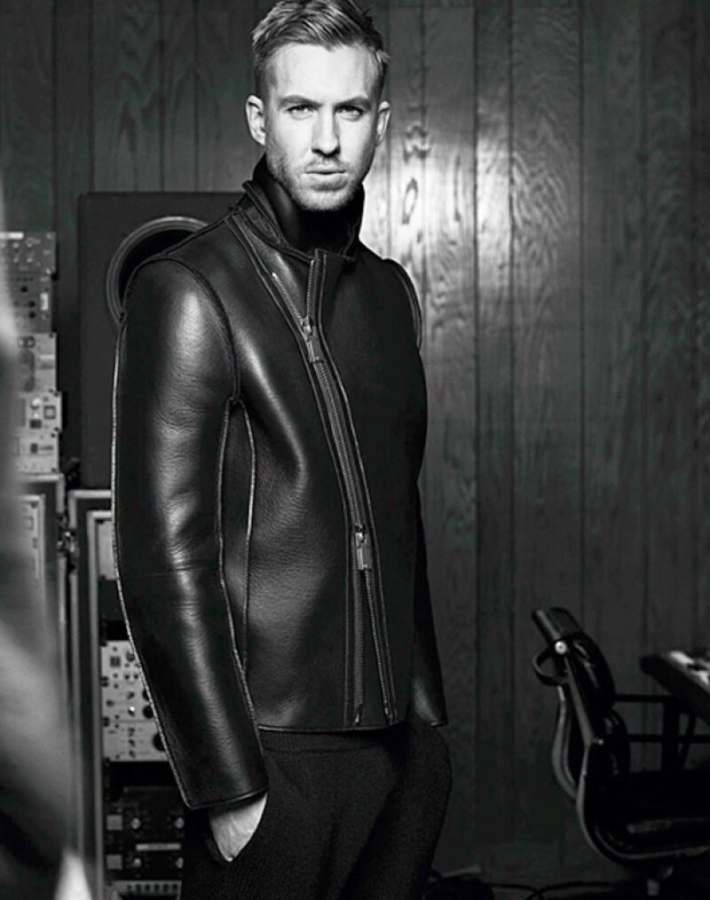 El dj reaparece en la nueva colección de Emporio Armani.