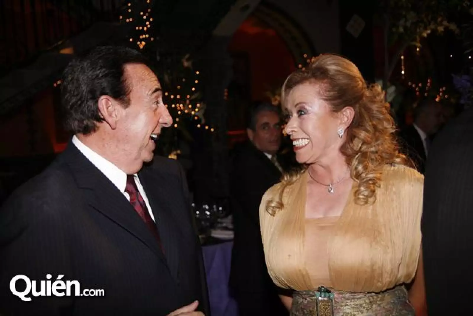 Carlos Hannan,Rocío González