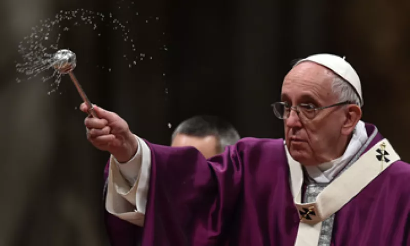 El papa Francisco aterrizará este viernes en la capital mexicana. (Foto: AFP)