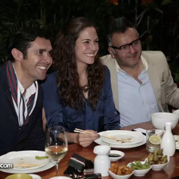 Lorenzo Ruiz, Ana Gálvez y Aaron Arthur