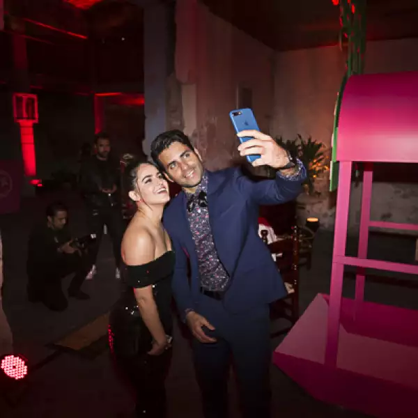 Alicia Jaziz, Alan slim