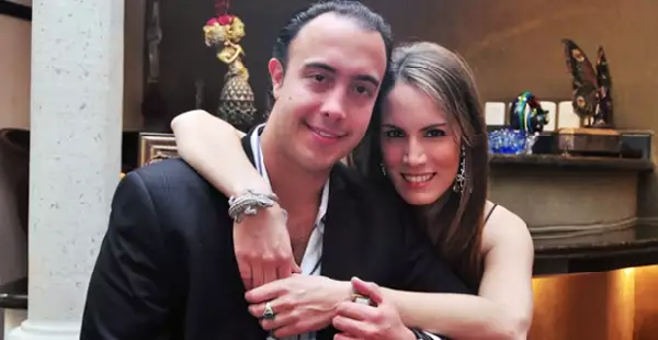 Se dicen de cariño mi amor, baby y bebito.