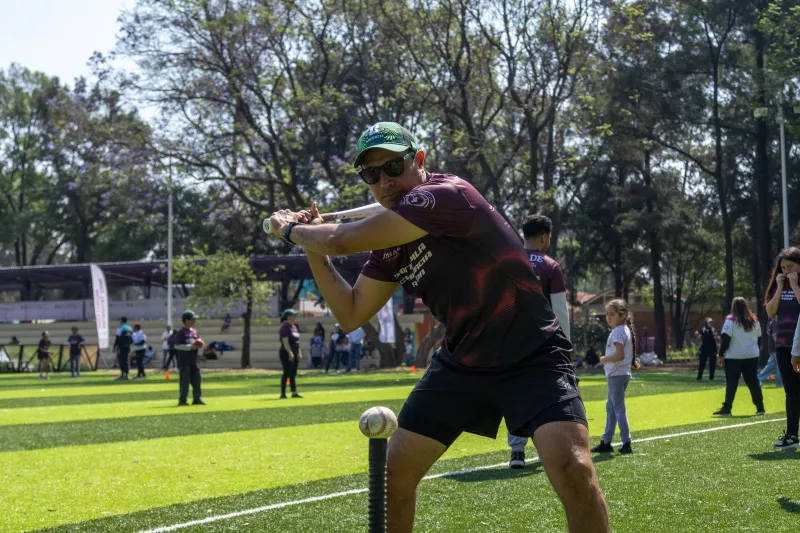 beisbol y softbol.jpeg