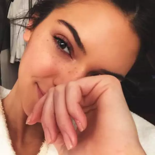 KENDALL JENNER.