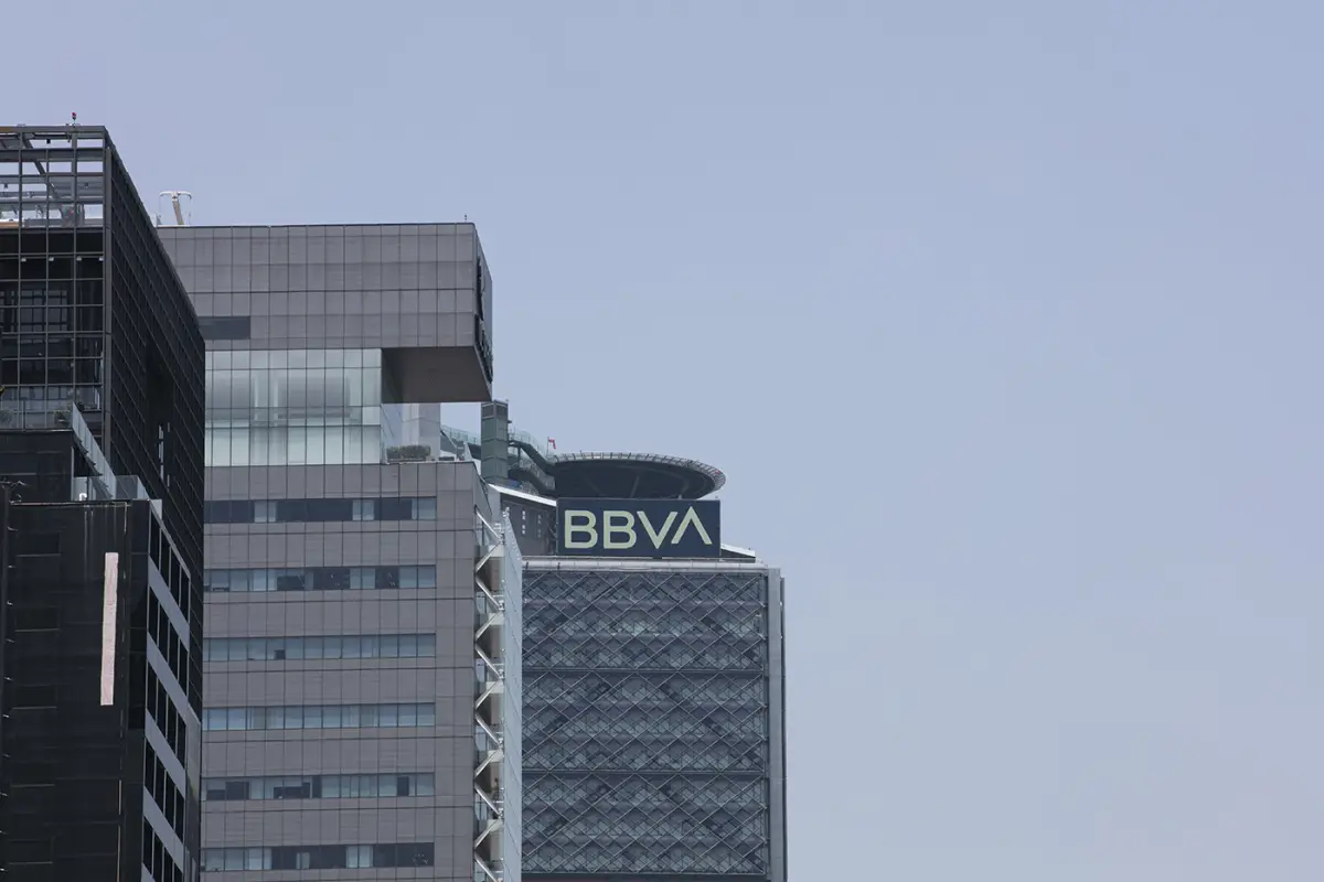 BBVA estima crecimiento negativo en México en 2025, pero descarta recesión técnica
