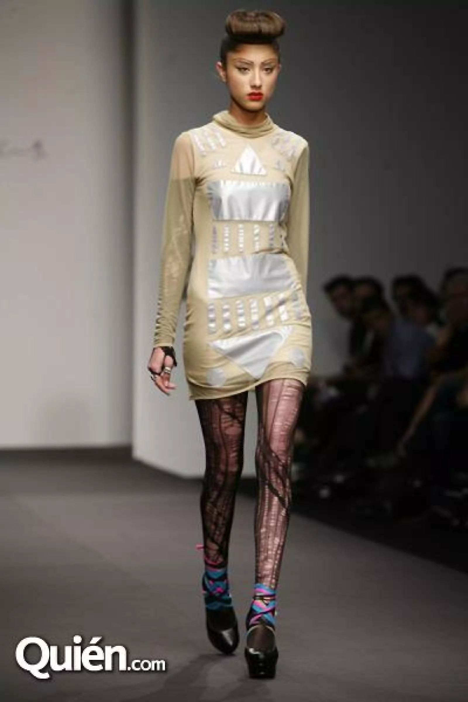 MBDF Pasarela Contempo Busca