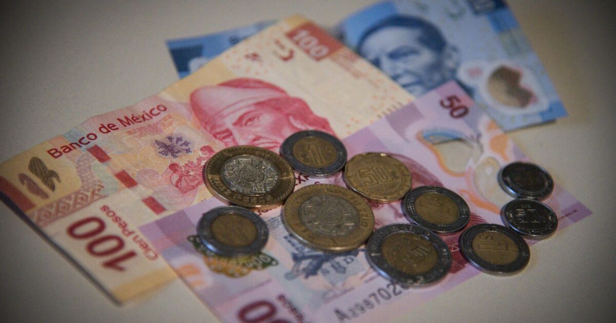 More than 14 million Mexicans receive only the minimum wage