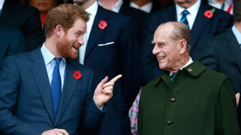 principe-harry-y-su-abuelo.jpg
