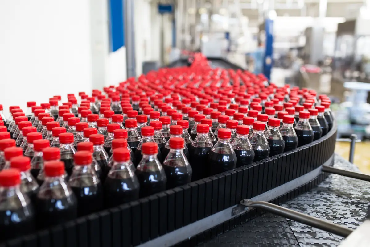 Juice and soda production factory (DuxX/Getty Images/iStockphoto)