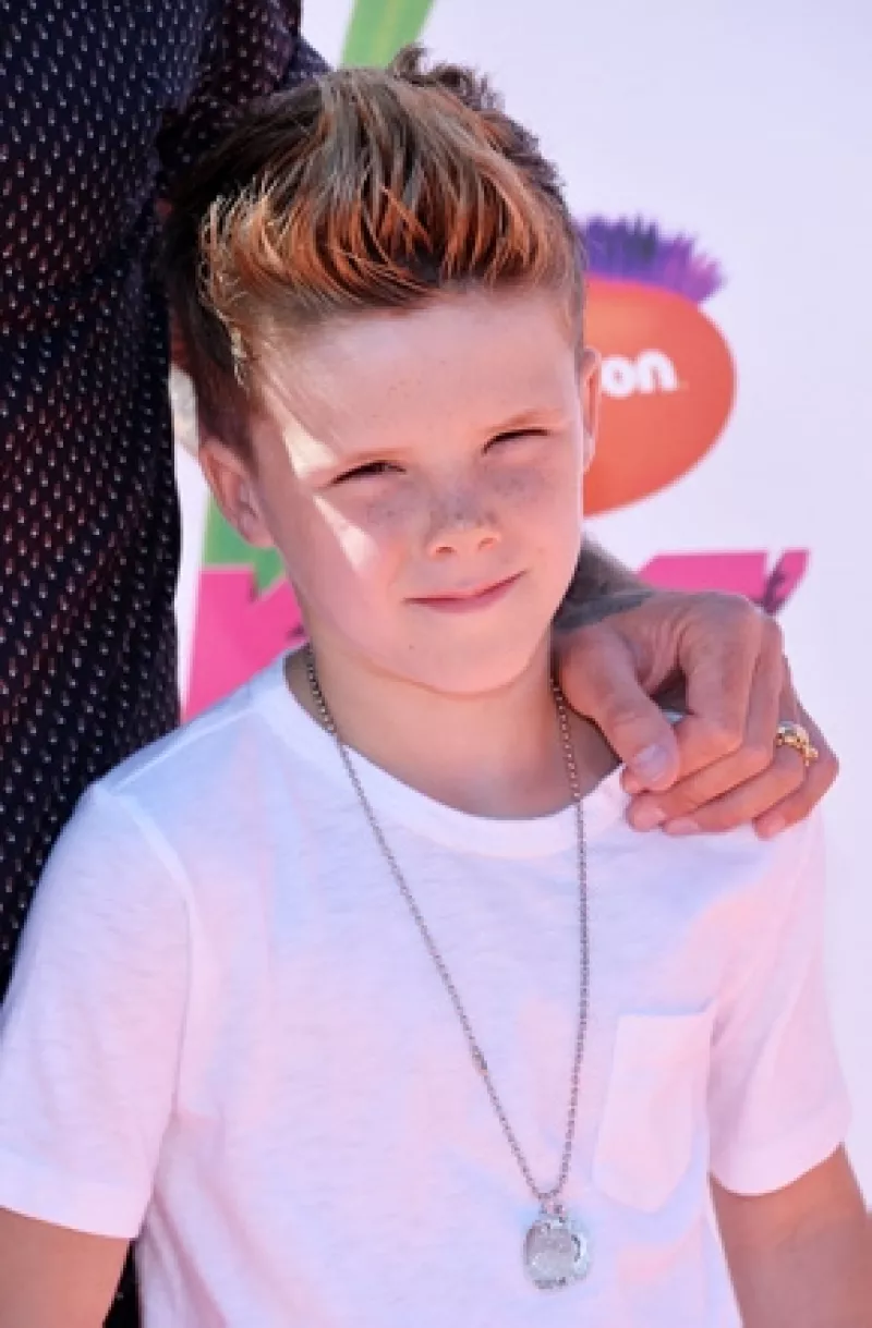 El hijo de Victoria y David Beckham de nueve años quiere ser actor por lo que desde este año comenzará a prepararse.