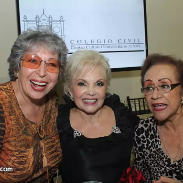 Delia Garda,Sonya Garza Rapport,Nena Delgado.