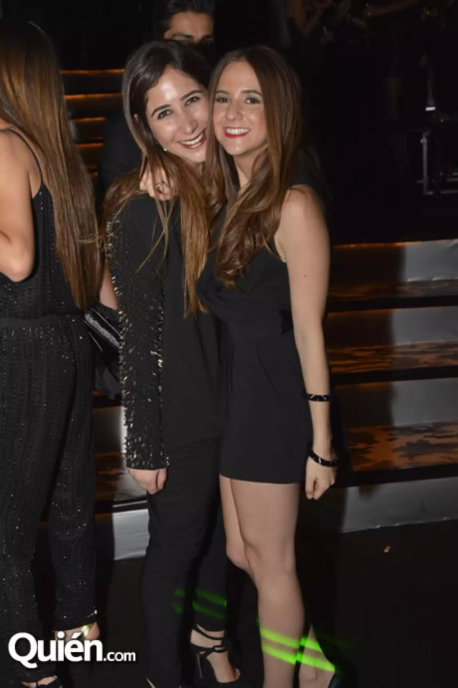 Margot y Esther Zaga