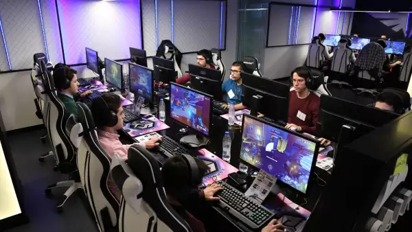 Plano general con ganadores.jpg