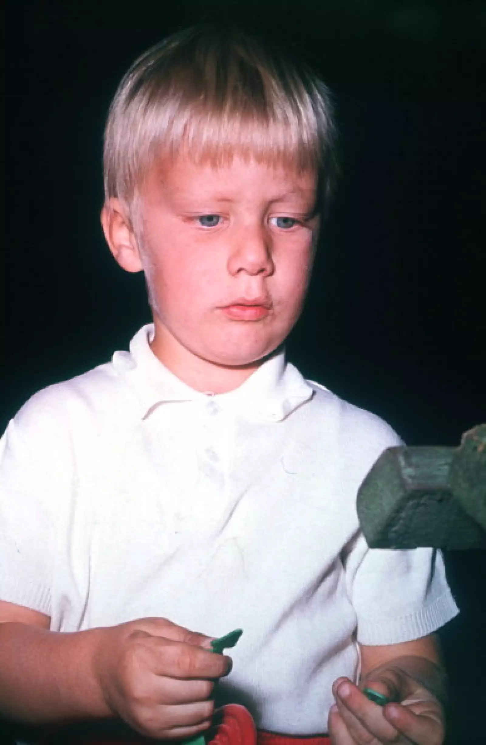 Rey Felipe de Bélgica. Si uno ve su foto de chiquito podría ser uno de sus cuatro hijos ahorita, esto nos hace ver que sus genes son dominantes.