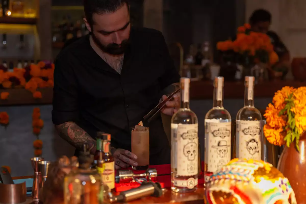 la-mixologia-de-adrian-borrego