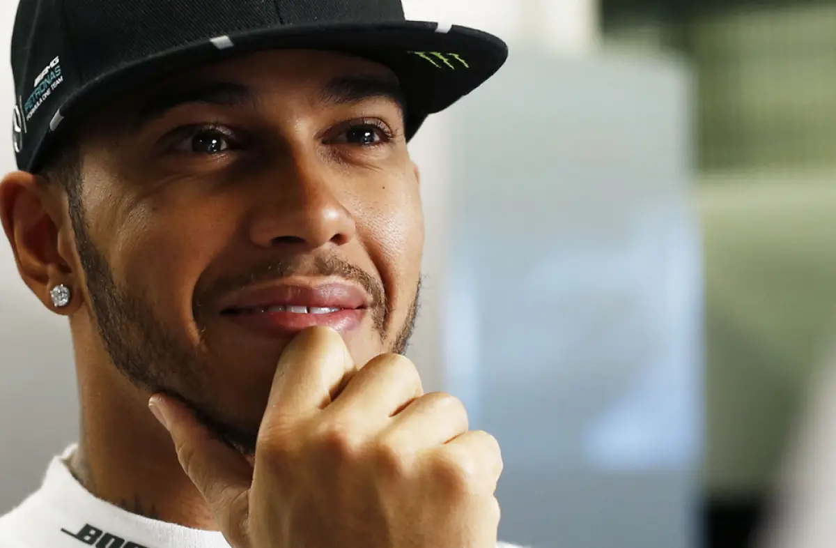 Hamilton-cara.jpg