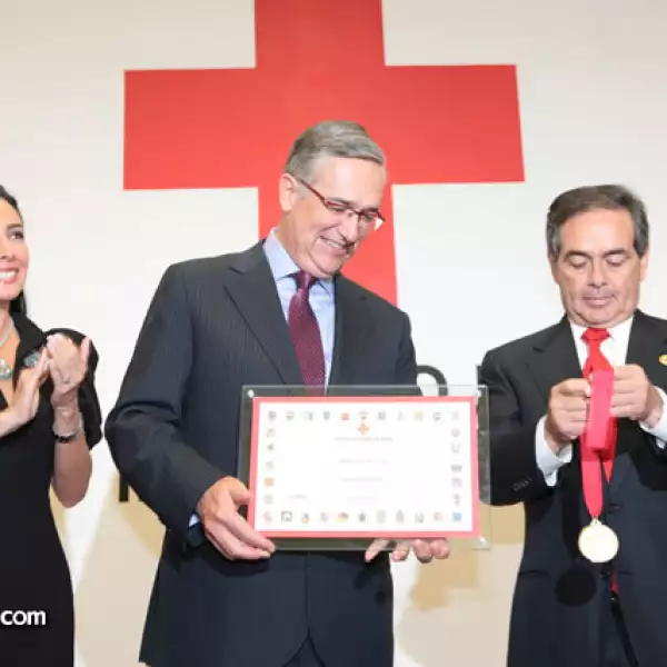 María Laura Salinas,Ricardo Salinas Pliego,Daniel Goñi
