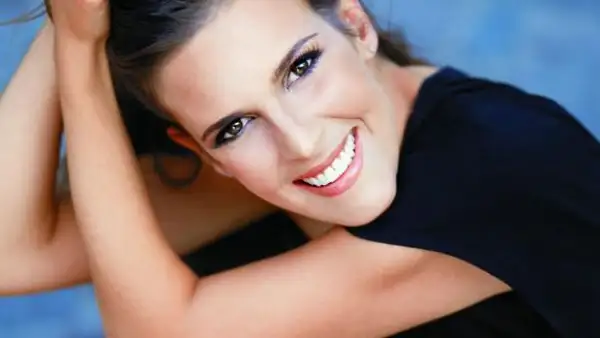2003: Ana Paula Vizcaino
