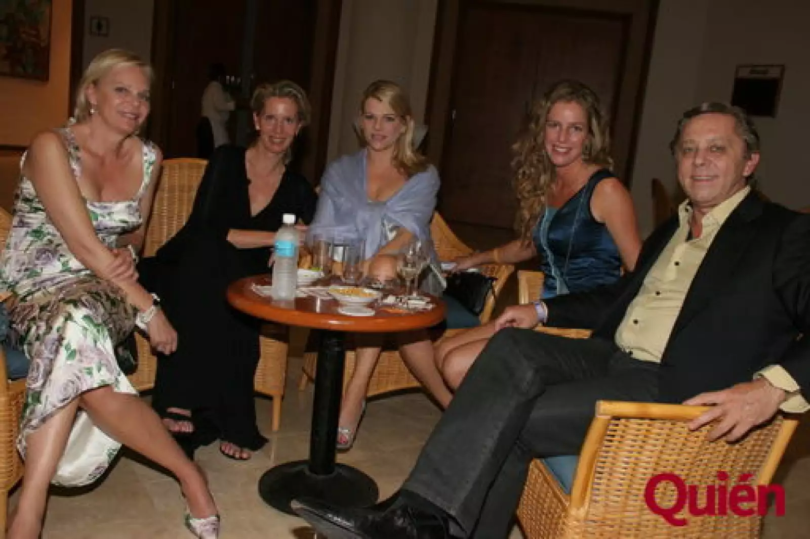 Ursula Knecht, Susanne Maushake, Michaela Goddard, Maria de los Angeles Paul, Roberto Viejo