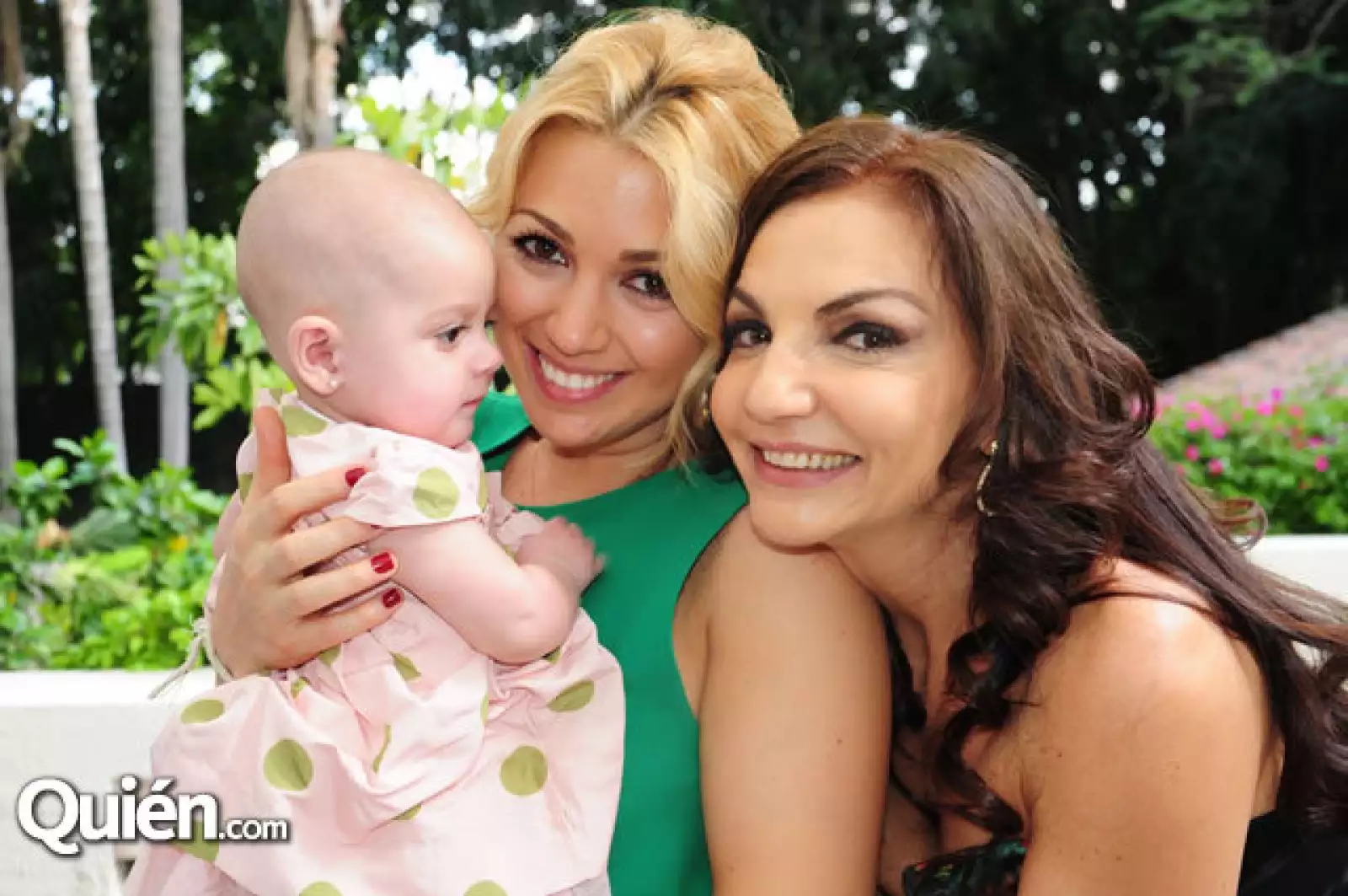 Penélope Elías,Karla Guindi,Ellizabeth Guindi