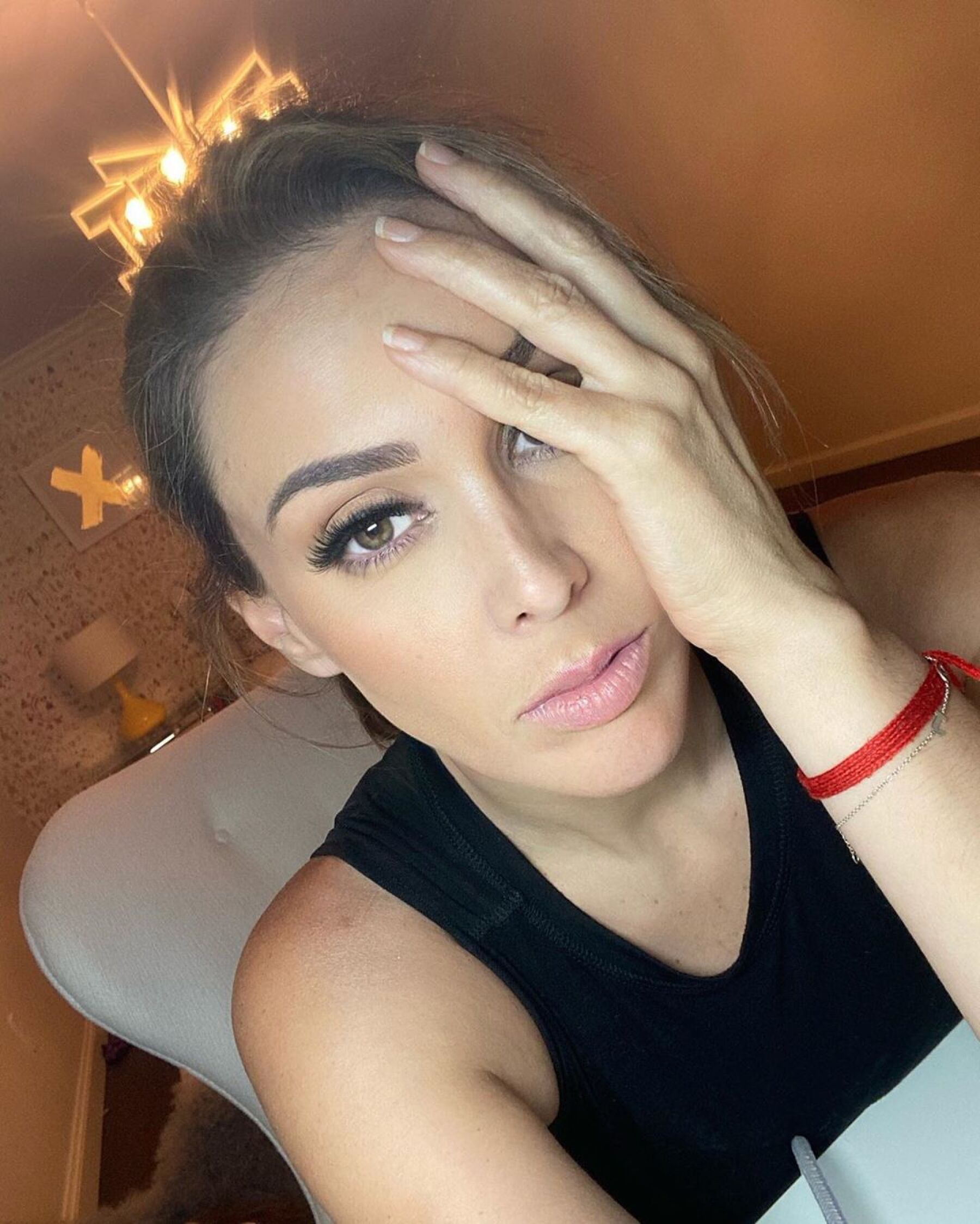 Jacky Bracamontes