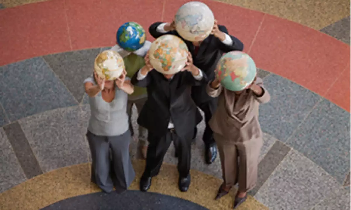 Con la ayuda de becas y créditos puedes estudiar en el extranjero. (Foto: Archivo)