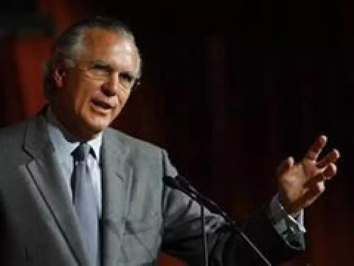 El titular del Tesoro en Dallas, Richard Fisher, considera que la economía estadounidense se encuentra fuera de peligro. (Foto: Reuters)